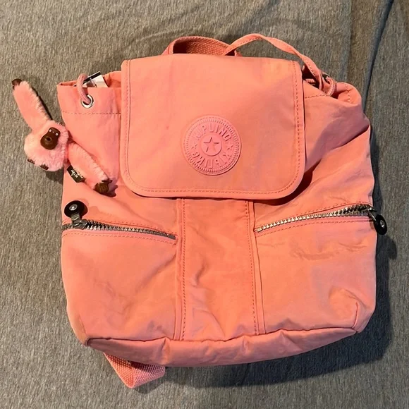 Kipling Coral Pink Nylon Backpack with Front and Side Pockets Kipling Seoul Small Tablet Backpack Coral Sea | Altman  main image 4